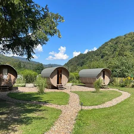 4 Elements & Glamping Кемпинг
