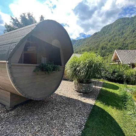 4 Elements & Glamping Кемпинг Блед